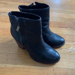 Urban Outfitters Heel Boots